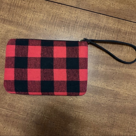 True Craft Buffalo Check Wristlet - Picture 2 of 3